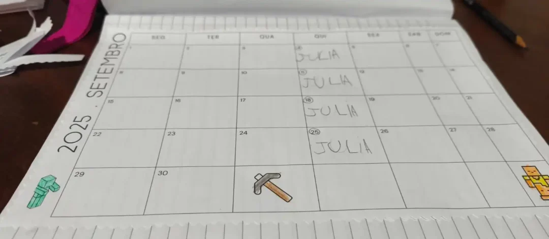 preenchimento de calendário mês no apoio pedagógico